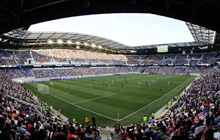 田崎健太「国境なきフットボール」