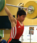 糸数陽一（ウエイトリフティング62キロ級日本代表）＜前編＞「神の島から来た男」