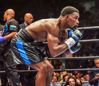 （モラ戦の圧勝で自信を増したのか、ジェイコブスはこれまで以上にゴロフキン戦へ意欲的なコメントを残している　Photo By Andy Samuelson / Premier Boxing Champions）