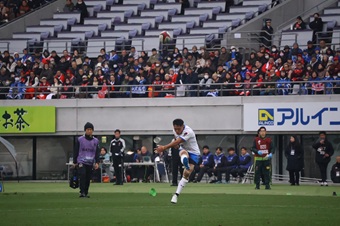 埼玉ワイルドナイツ、連覇中のブレイブルーパスを完封　〜リーグワン〜