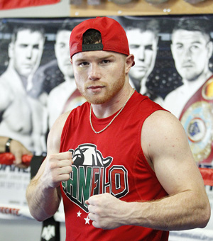 （写真：サウル・“カネロ”・アルバレスも一時はゴロフキンを挑発しながら、結局は対戦を避けた１人　Photo By Tom Hogan/Golden Boy Promotions）