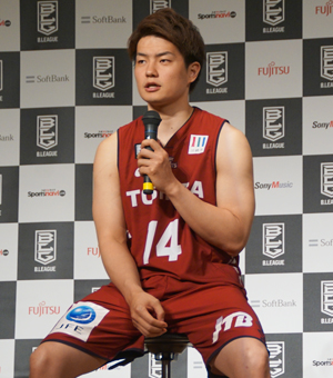 辻座りマイク持ち加工済み