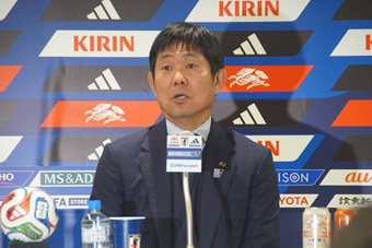 選外の南野と吉田の貢献「めちゃくちゃ大きい」と森保監督～北中米Ｗ杯後帰国会見～