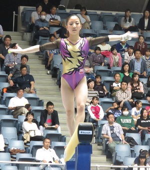 女子は寺本が３年ぶりｖ 村上 杉原と共にリオ五輪代表候補に Nhk杯体操 Sports Communications